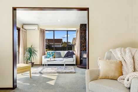 Photo of property in 27a Sayers Crescent, Ilam, Christchurch, 8041