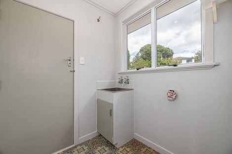Photo of property in 4 Christina Avenue, Te Atatu South, Auckland, 0602