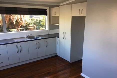 Photo of property in 1/4 Kipax Place, Riccarton, Christchurch, 8011