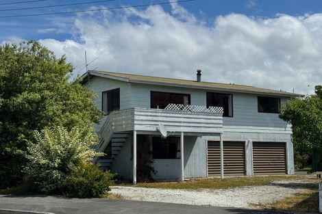 Photo of property in 10 Huia Street, Waikawa, Picton, 7220