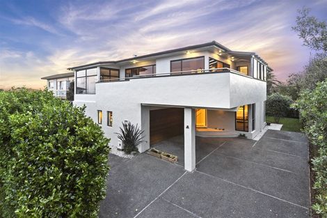 Photo of property in 1/72 Gulf View Road, Murrays Bay, Auckland, 0630