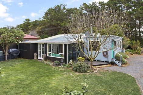Photo of property in 5 Moana Street, Aramoana, Port Chalmers, 9082