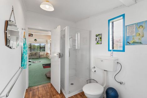 Photo of property in 31 Shortt Street, Foxton Beach, Foxton, 4815