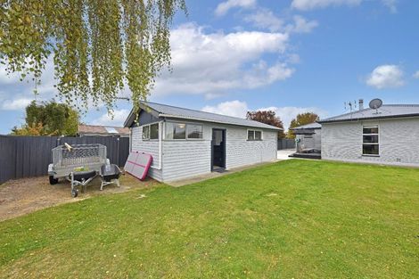Photo of property in 32 Wingate Street, Redwood, Christchurch, 8051