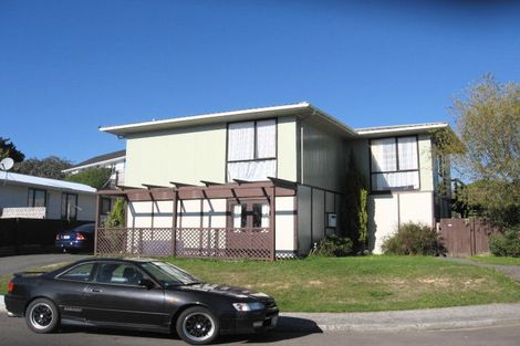 Photo of property in 3 Mcmanaway Grove, Stokes Valley, Lower Hutt, 5019