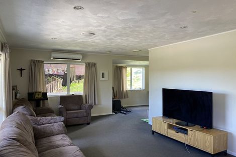 Photo of property in 59 Waitakere Road, Waitakere, Auckland, 0816