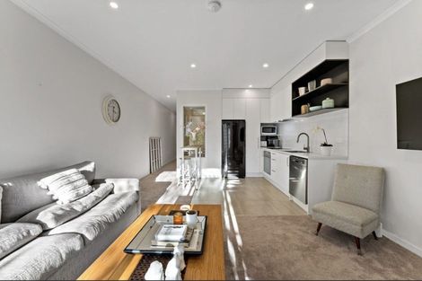 Photo of property in 11/2 Warrant Officer Lane, Hobsonville, Auckland, 0616