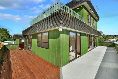 Photo of property in 282 Vipond Road, Stanmore Bay, Whangaparaoa, 0932