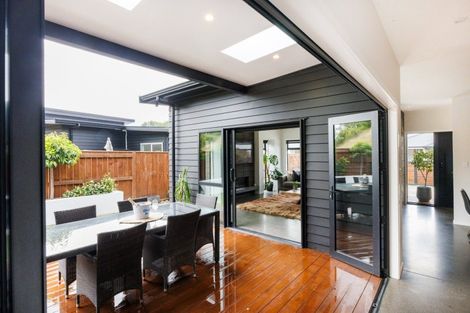 Photo of property in 35 Freedom Drive, Kelvin Grove, Palmerston North, 4414