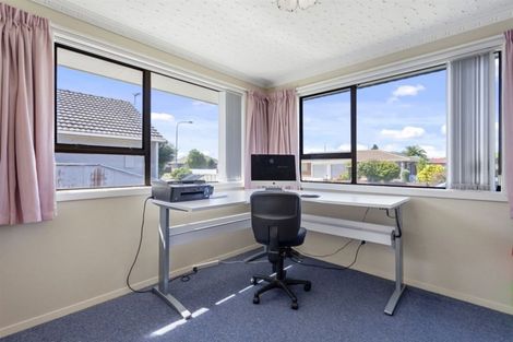 Photo of property in 28 Arran Crescent, Woolston, Christchurch, 8062