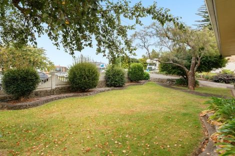 Photo of property in 123 Bellevue Road, Brookfield, Tauranga, 3110