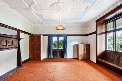 Photo of property in 65 Shakespeare Road, Bluff Hill, Napier, 4110