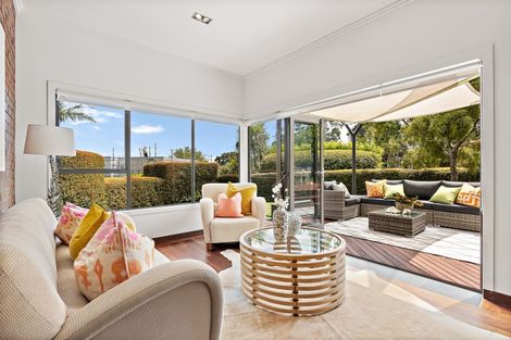 Photo of property in 17 Clyside Avenue, Half Moon Bay, Auckland, 2012