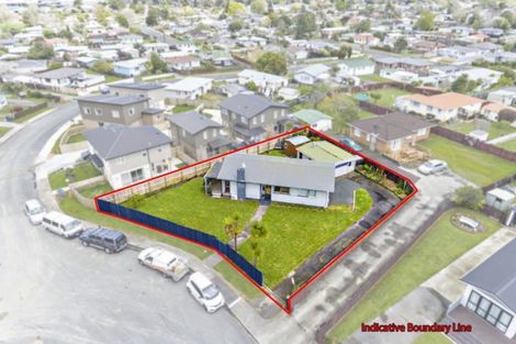 Photo of property in 16 Belgrave Place, Papakura, 2110
