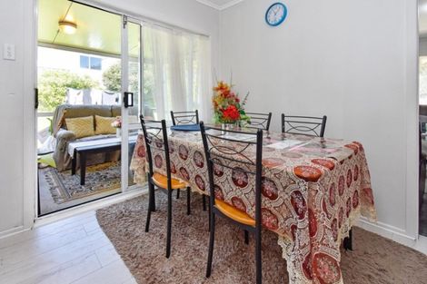 Photo of property in 2/9 Omagh Avenue, Papatoetoe, Auckland, 2025