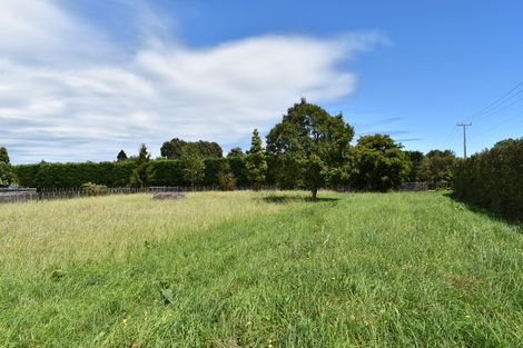 Photo of property in 37 Waikawa Beach Road, Manakau, Levin, 5573