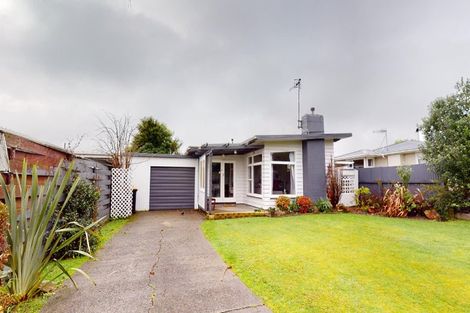 Photo of property in 10 Alexander Street, Awapuni, Palmerston North, 4412