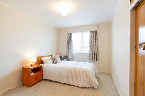 Photo of property in 25 Marlborough Street, Levin, 5510