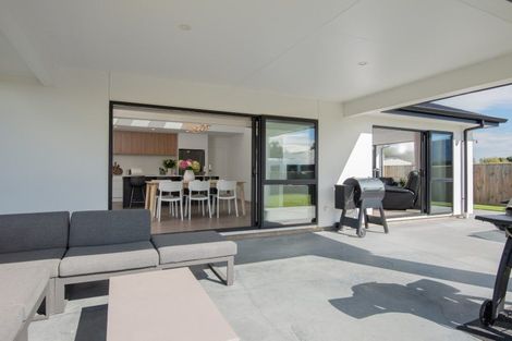 Photo of property in 13 Rodeo Place, Outram, 9019