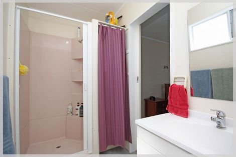 Photo of property in 8 Hart Street, Foxton Beach, Foxton, 4815