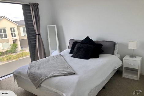 Photo of property in 16 Shelduck Way, Hobsonville, Auckland, 0616