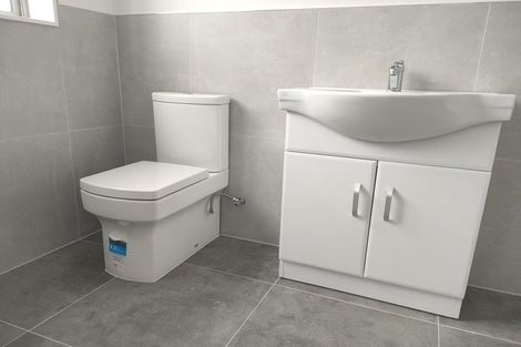 Photo of property in 4 Han Court, Glen Eden, Auckland, 0602