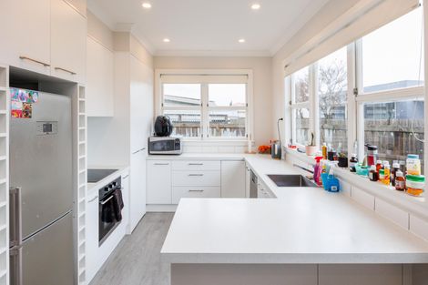 Photo of property in 96 Ferguson Street, West End, Palmerston North, 4412