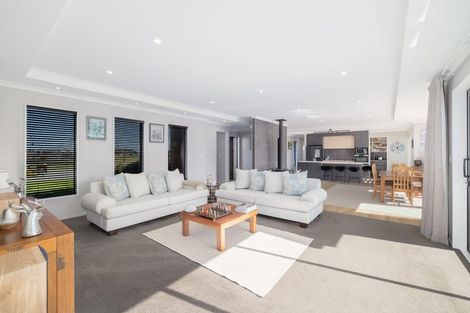 Photo of property in 76 Verdeco Boulevard, Lincoln, 7608