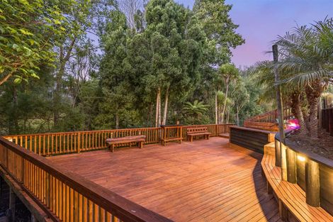 Photo of property in 5 Oakford Park Crescent, Greenhithe, Auckland, 0632