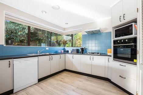 Photo of property in 8 Eclipse Lane, Whitby, Porirua, 5024