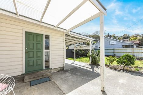 Photo of property in 1 Rentone Street, Stepneyville, Nelson, 7010