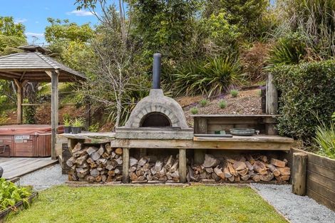 Photo of property in 37 Govan Wilson Road, Whangaripo, Warkworth, 0985