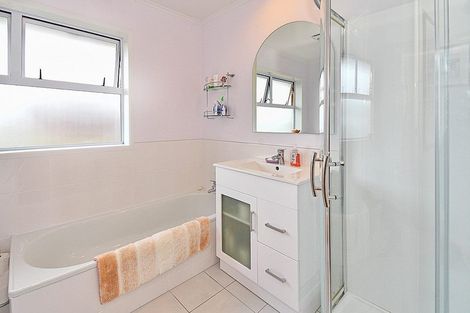 Photo of property in 2/49 Wintere Road, Papatoetoe, Auckland, 2025