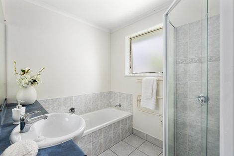 Photo of property in 17/262 Centreway Road, Orewa, 0931