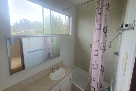 Photo of property in 6 Sir George Back Street, Opua, 0200