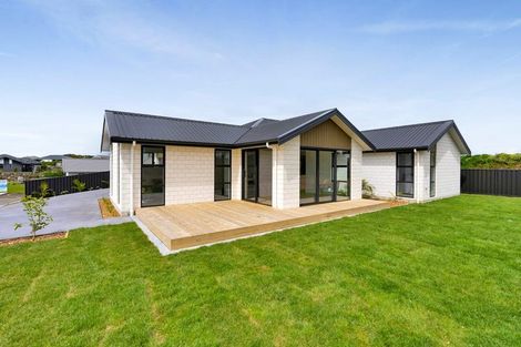 Photo of property in 11a James Drive, Bell Block, New Plymouth, 4312