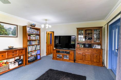 Photo of property in 32 East Road, Shannon, 4821