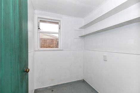 Photo of property in 84 Pine Avenue, Melville, Hamilton, 3206