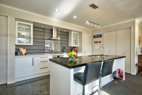 Photo of property in 10 Coburn Place, Lake Hayes, Queenstown, 9304