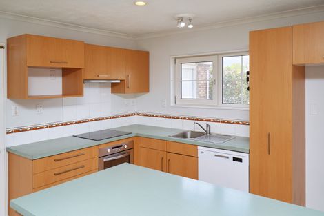 Photo of property in 35 Beauford Place, Parklands, Christchurch, 8083