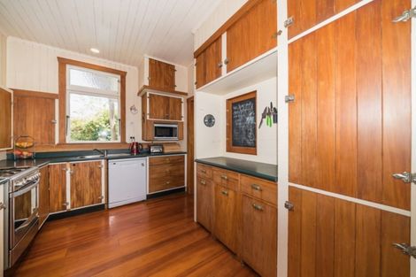 Photo of property in 74 Argyle Avenue, Takaro, Palmerston North, 4410