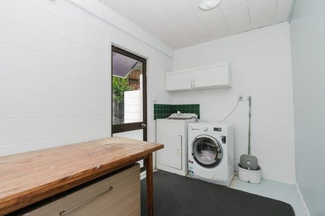 Photo of property in 6 Exeter Street, Glenview, Hamilton, 3206
