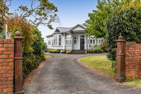 Photo of property in 45 Dives Avenue, Hawera, 4610