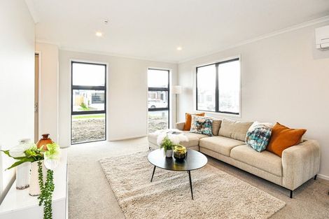 Photo of property in 12 Uatoto Road, Clarks Beach, 2122