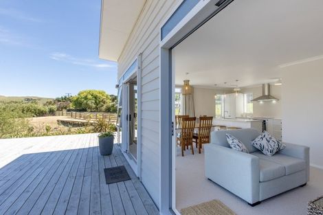 Photo of property in 422 Whangaehu Road, Porangahau, 4293