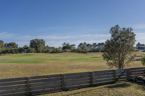 Photo of property in 127 The Fairway, Matarangi, Whitianga, 3592