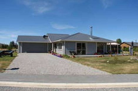 Photo of property in 7 Charles Court, Lake Hawea, Wanaka, 9382