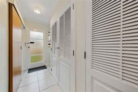 Photo of property in 26 Coates Street, Tawa, Wellington, 5028