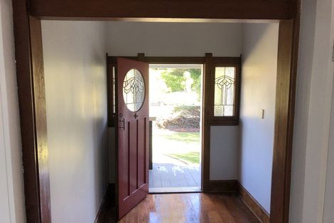 Photo of property in 72 Great North Road, Saint Johns Hill, Whanganui, 4500