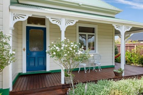 Photo of property in 1 Bosworth Street, Egmont Village, 4372